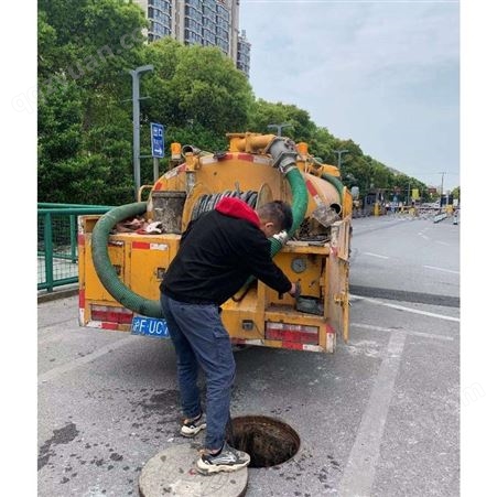 上海市嘉定区安亭环卫车抽粪化粪池清掏隔油池清理