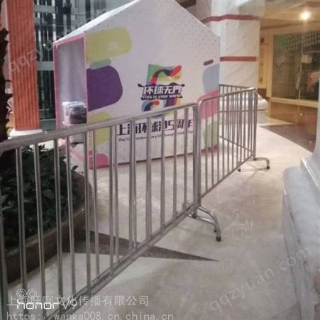 上海旺啊马拉松不锈钢铁马出租租赁_大型展览隔离不锈钢铁马租赁